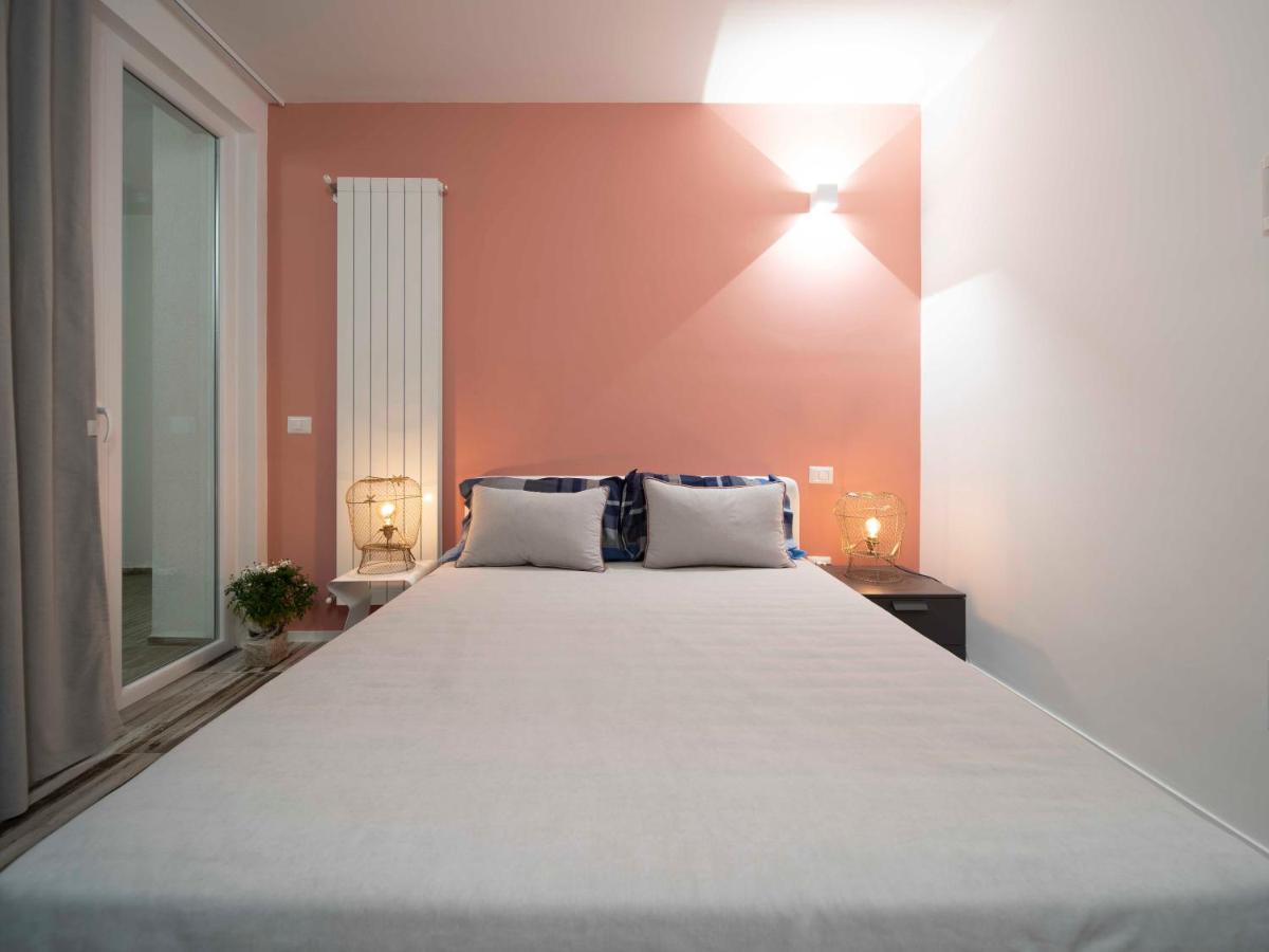 Bed and Breakfast Nelblu Поліньяно-а-Маре Екстер'єр фото